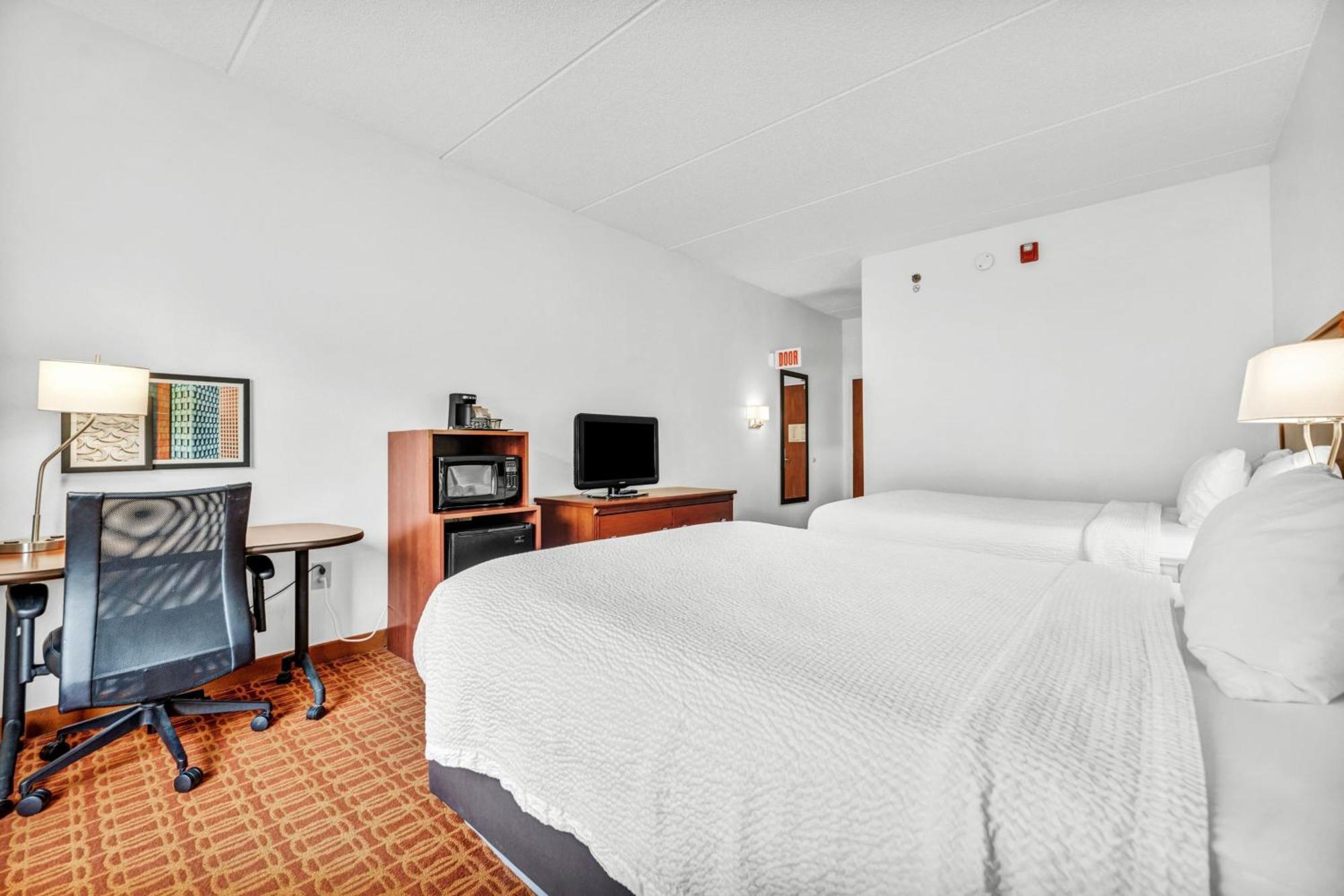 Fairfield By Marriott 3*