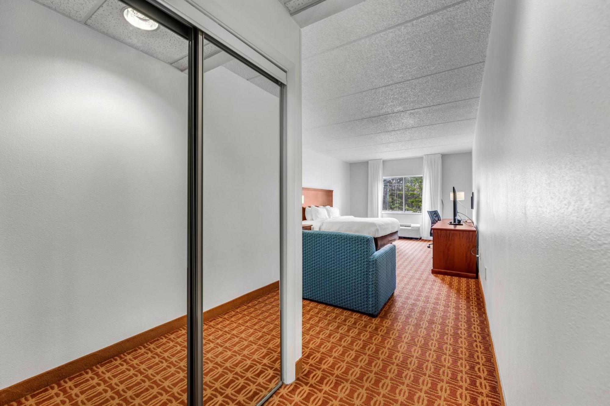 Fairfield By Marriott 3*