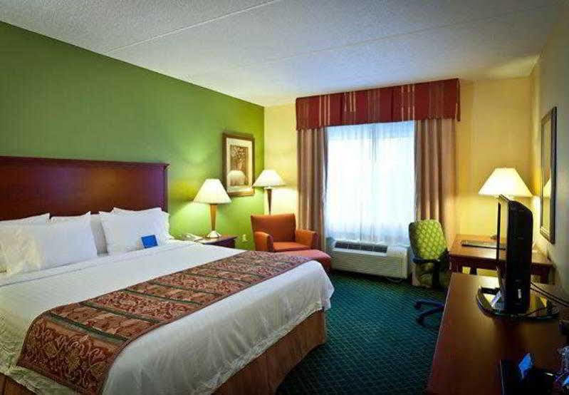 Hotel Fairfield By Marriott Lumberton