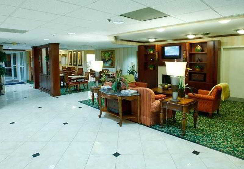 Fairfield By Marriott Hotel 3*